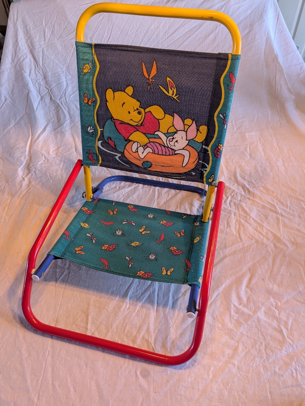 2/60$ Disney Winnie the Pooh Red Yellow Blue Teal Kids Folding Chair